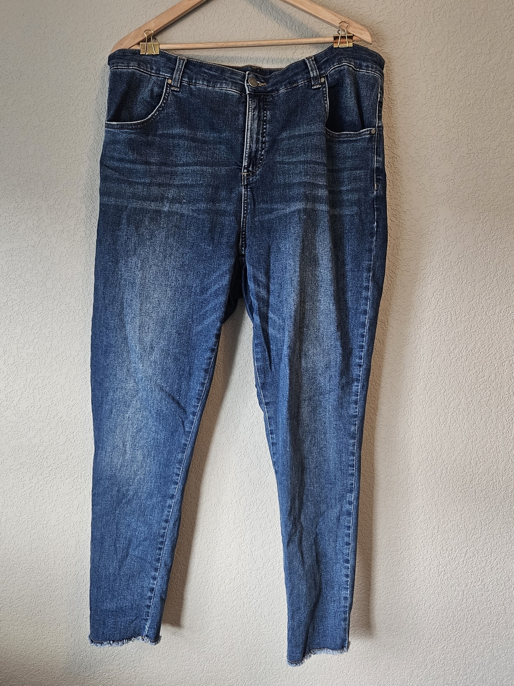 Universal Standard Blue Raw Hem Jeans - Size 20